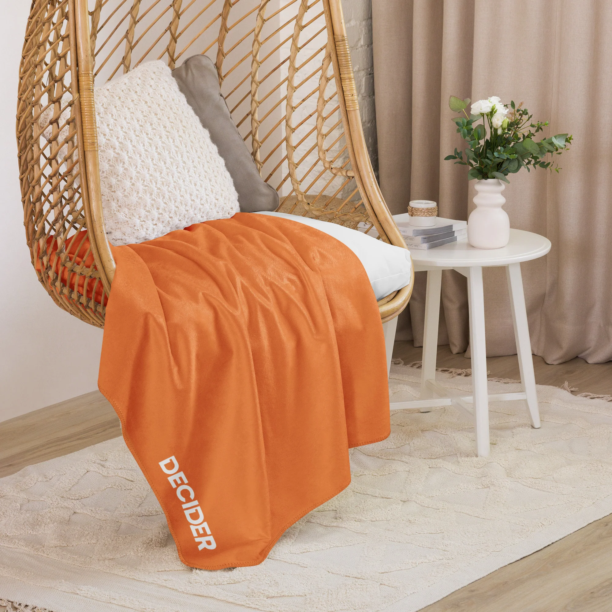 Decider Sherpa blanket - Image 3
