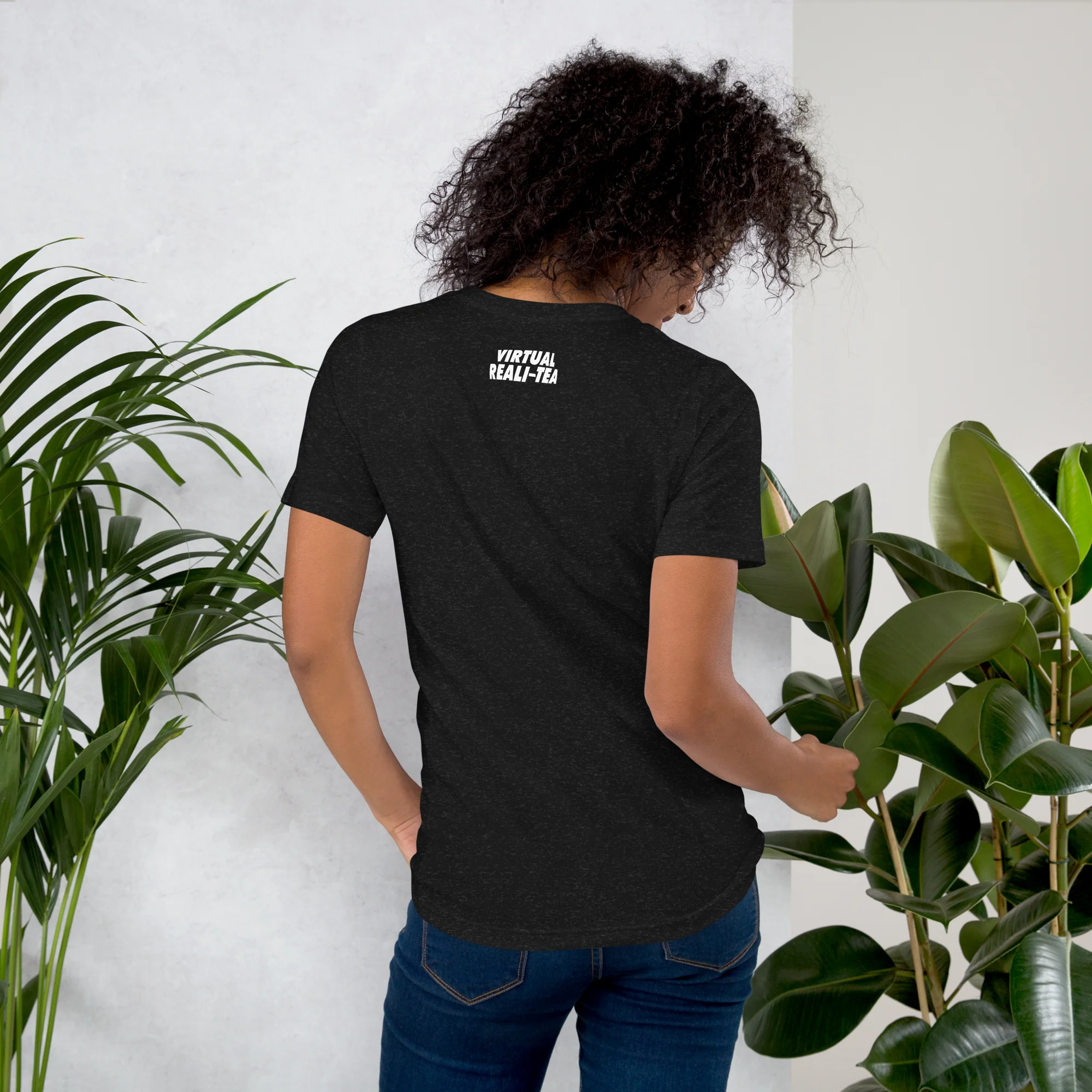 VRT Awards Show 2025 Tee - Image 4